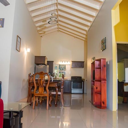 Paradise Villa Sleep 6 Private Pool أوشو ريوس المظهر الخارجي الصورة