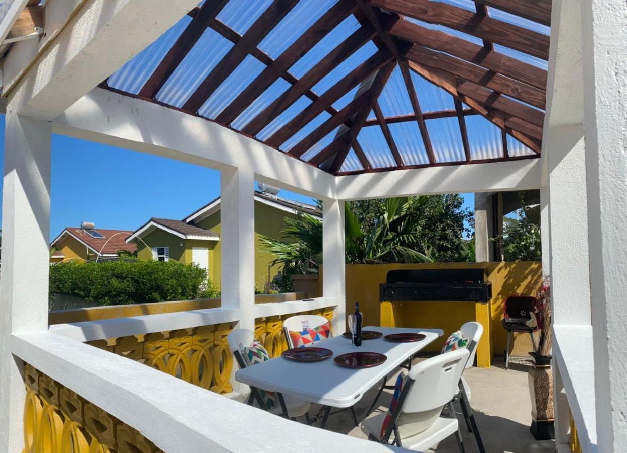 Paradise Villa Sleep 6 Private Pool أوشو ريوس المظهر الخارجي الصورة