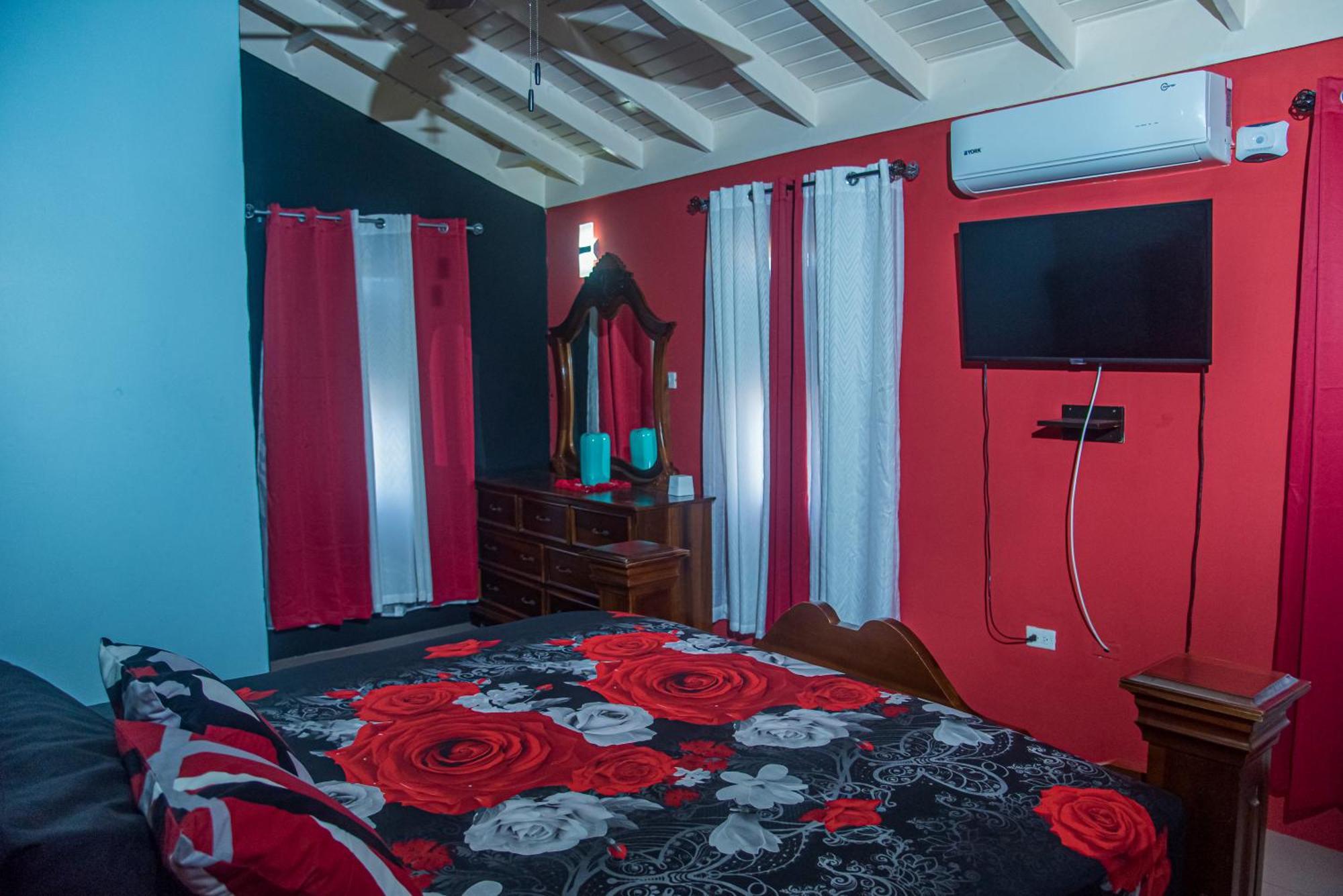 Paradise Villa Sleep 6 Private Pool أوشو ريوس المظهر الخارجي الصورة